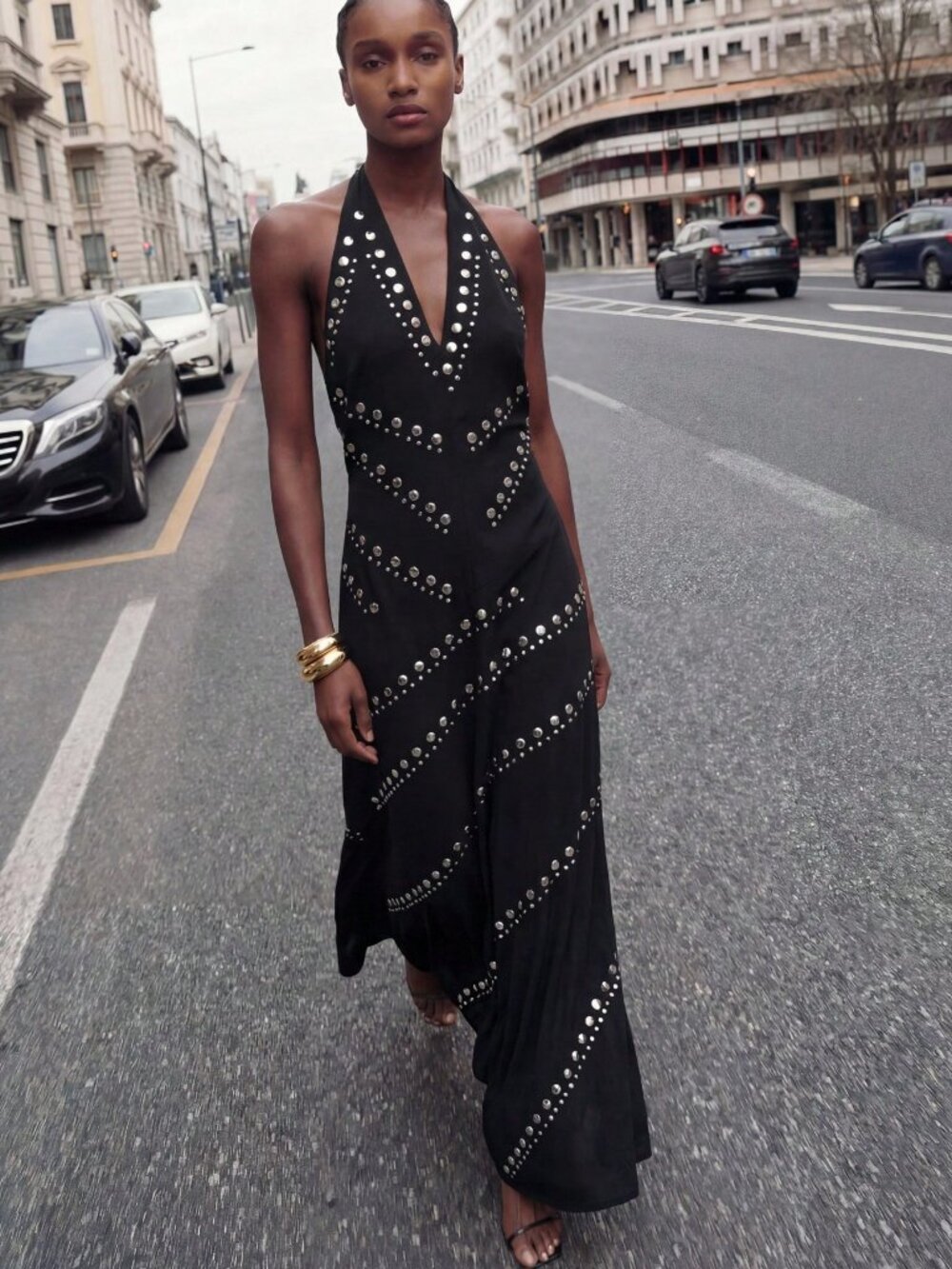 Chic Classy Women's Silver detailed black V-Neck Sleeveless Fitted Waist dress